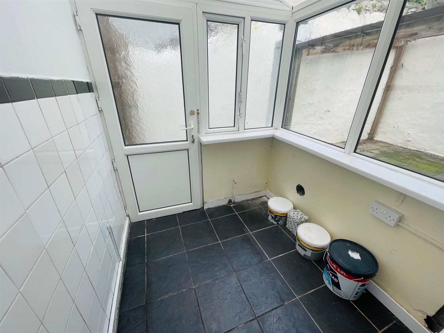 Sawel Terrace, Pontarddulais, Swansea, SA4 0UY